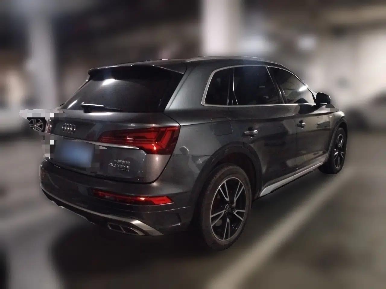 Audi Q5L 2021 40 TFSI Fashion Dynamic Model — миниатюра 6