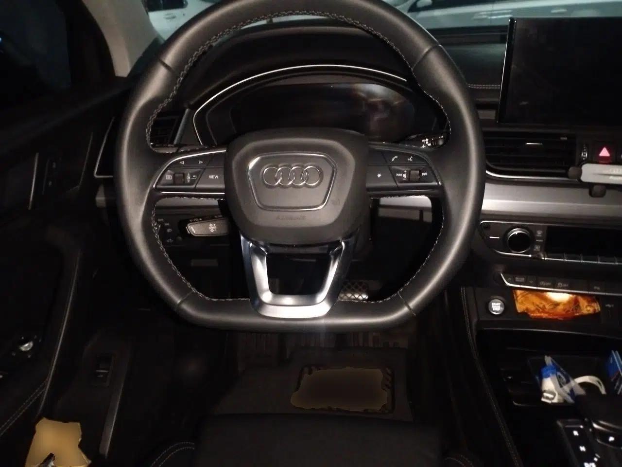 Audi Q5L 2021 40 TFSI Fashion Dynamic Model — миниатюра 10