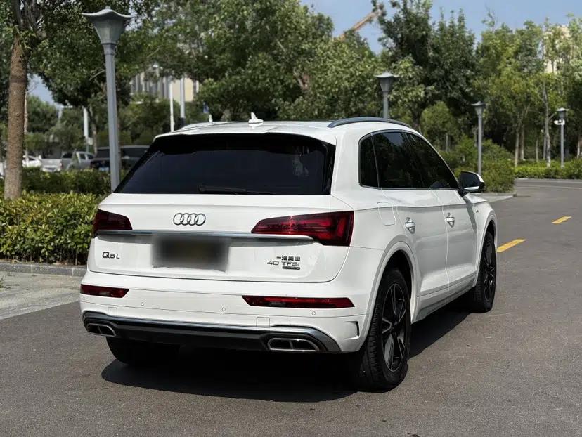 Audi Q5L 2022 40T Fashionable and Dynamic Model — миниатюра 8