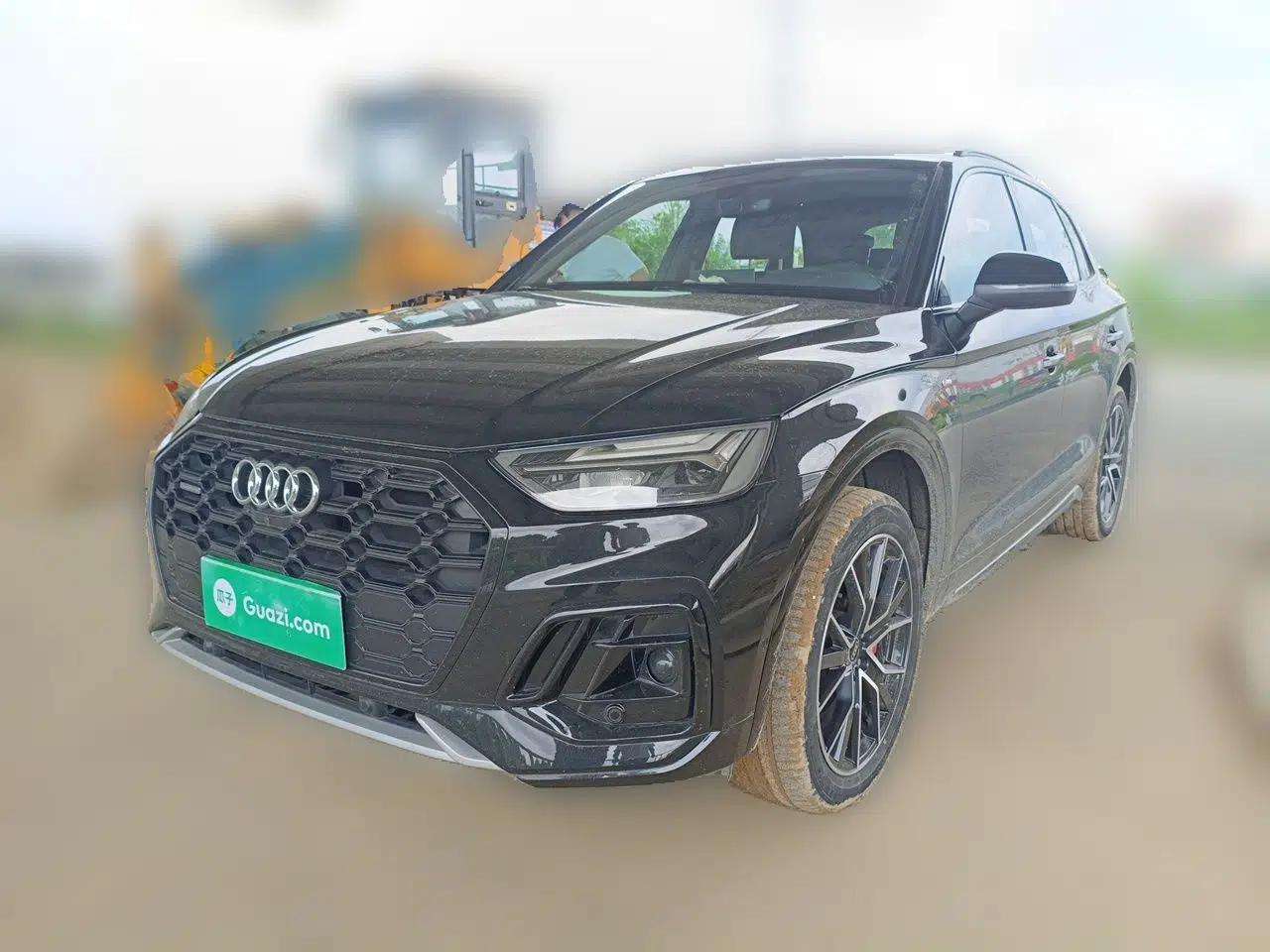 Audi Q5L 2023 45T Luxury Dynamic Model — миниатюра 1