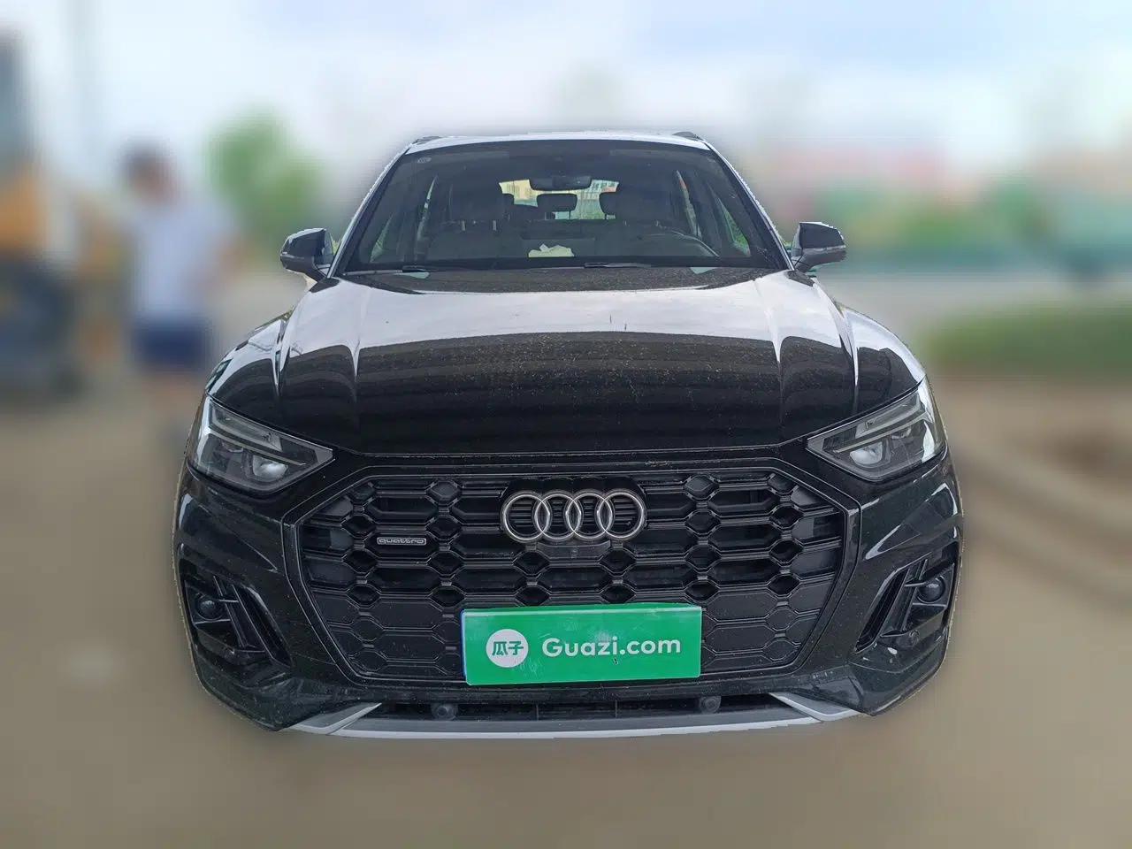 Audi Q5L 2023 45T Luxury Dynamic Model — миниатюра 2