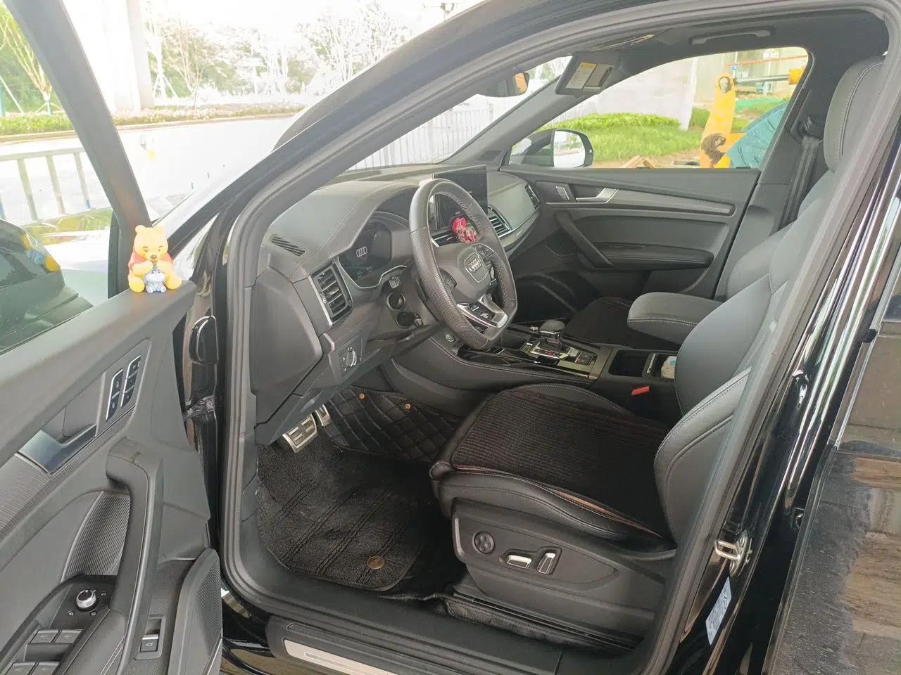 Audi Q5L 2023 45T Luxury Dynamic Model — миниатюра 16