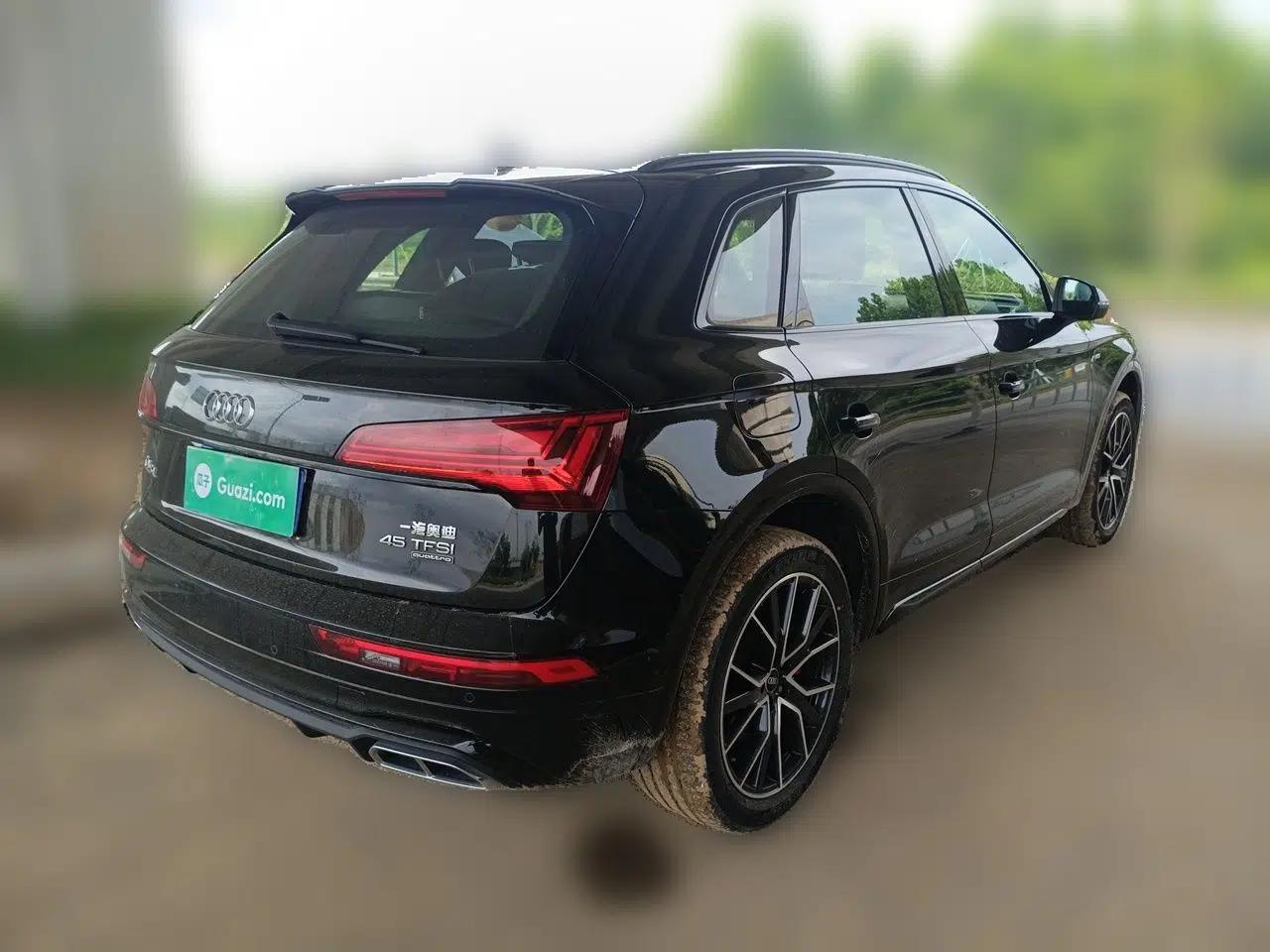Audi Q5L 2023 45T Luxury Dynamic Model — миниатюра 6
