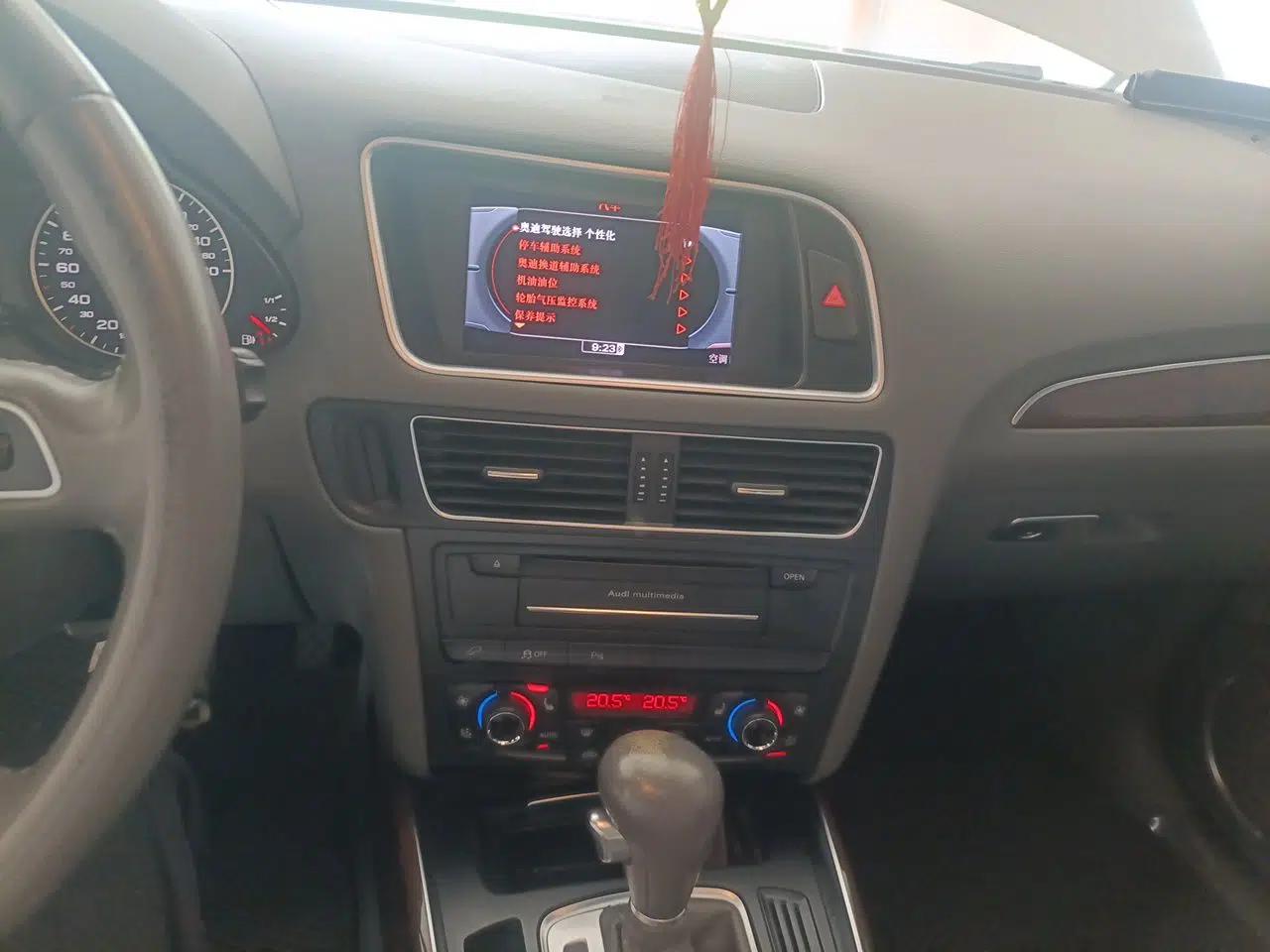 Audi Q5 2012 2.0TFSI Comfort Version — миниатюра 13