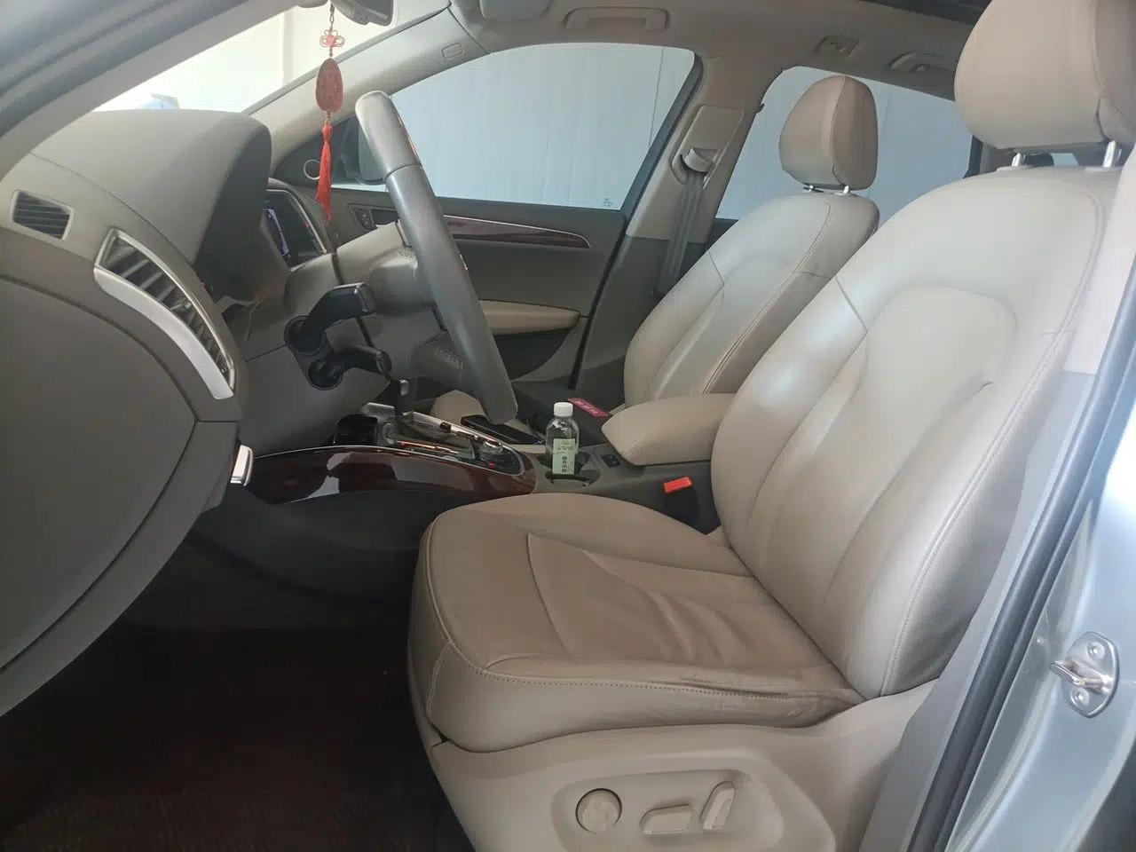 Audi Q5 2012 2.0TFSI Comfort Version — миниатюра 15