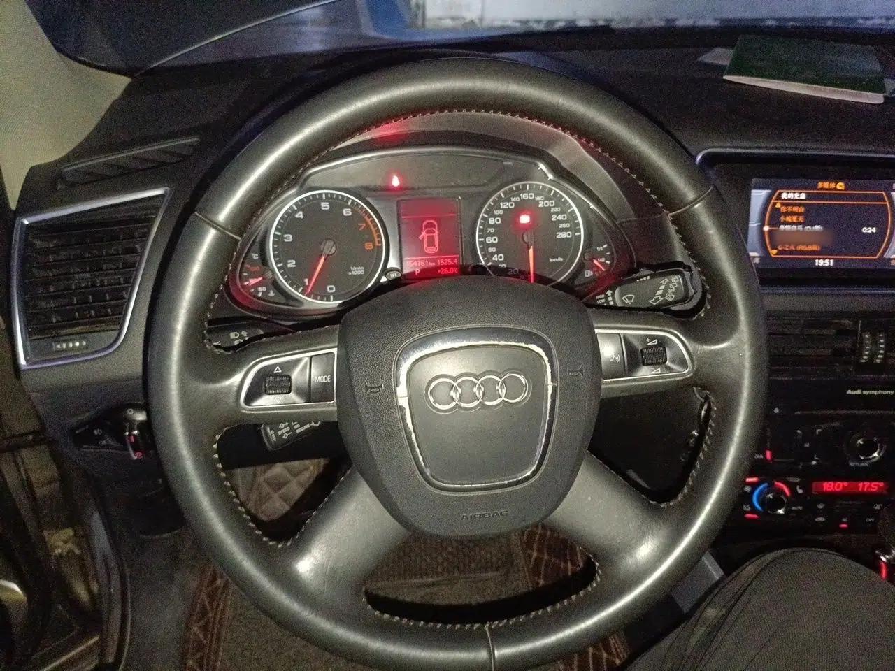 Audi Q5 2012 2.0TFSI Technology Model — миниатюра 10
