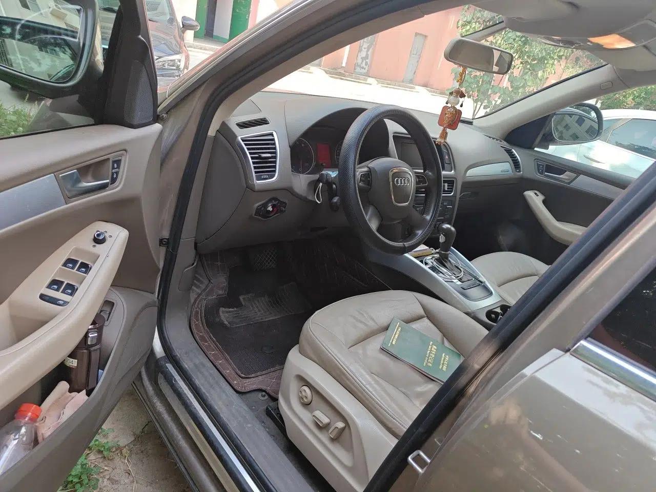 Audi Q5 2012 2.0TFSI Technology Model — миниатюра 16