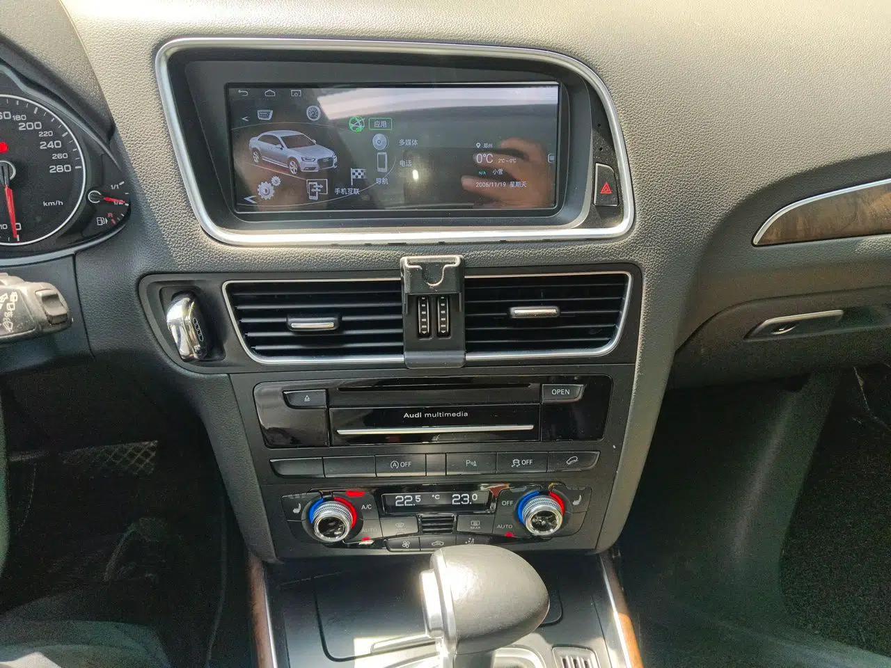 Audi Q5 2015 40 TFSI Comfort Model — миниатюра 13