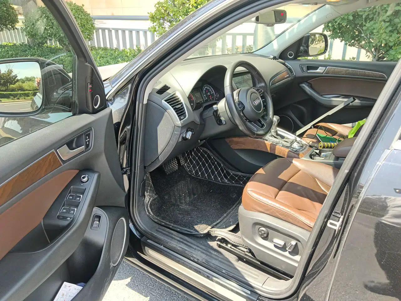Audi Q5 2015 40 TFSI Comfort Model — миниатюра 16