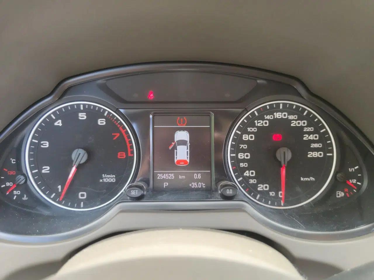 Audi Q5 2010 3.2 FSI Sport Edition — миниатюра 11