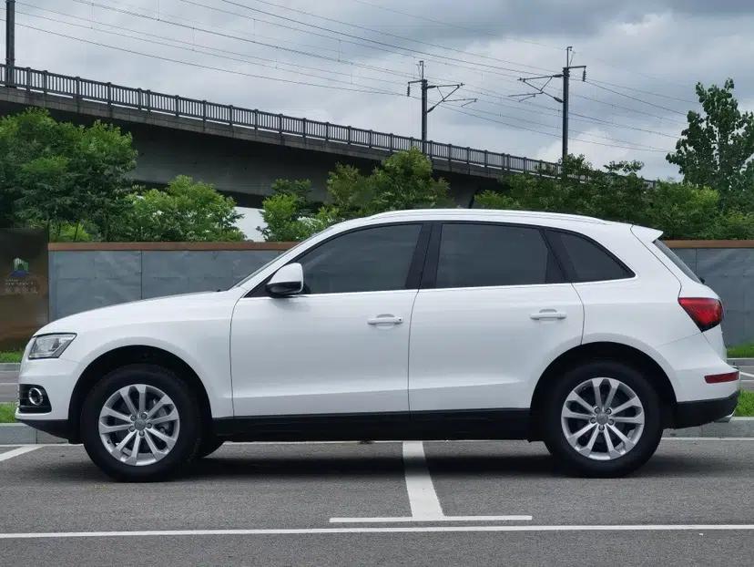 Audi Q5 2015 40 TFSI Technology Edition — миниатюра 12