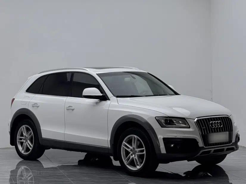 Audi Q5 2017 Plus 40 TFSI Comfort Model — миниатюра 3