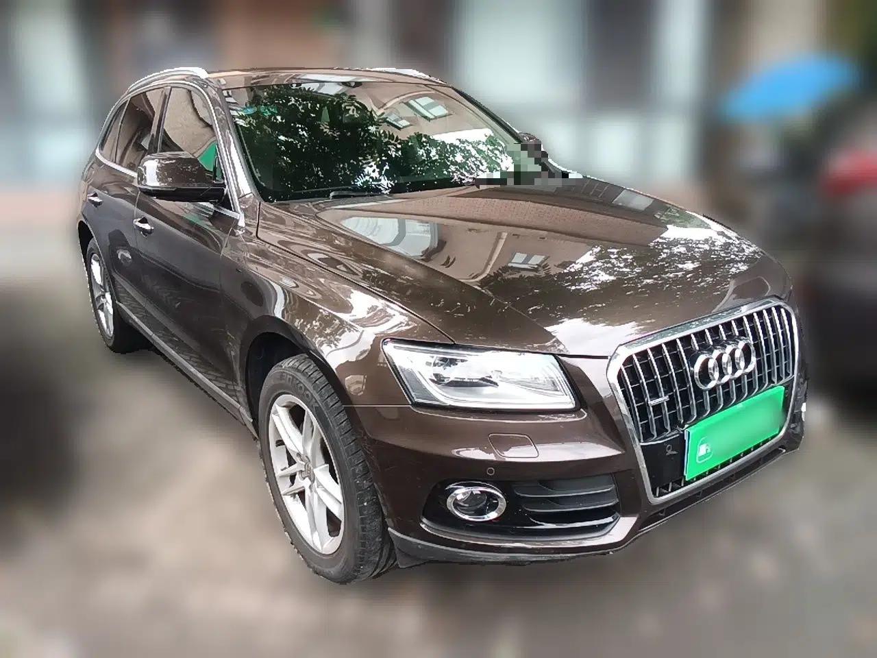 Audi Q5 2017 40 TFSI Comfort Model — миниатюра 3
