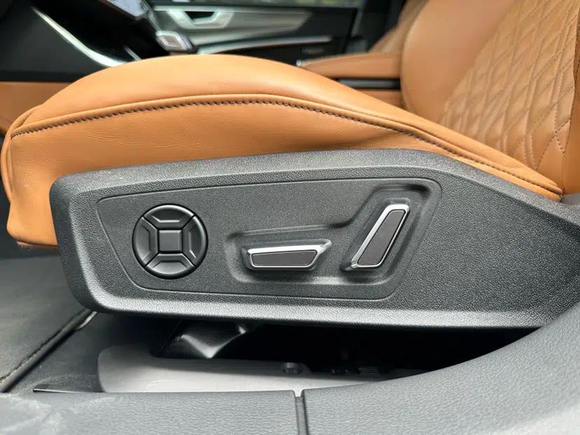 Audi A7L 2022 55 TFSI quattro S-line Edition One First Edition — миниатюра 15