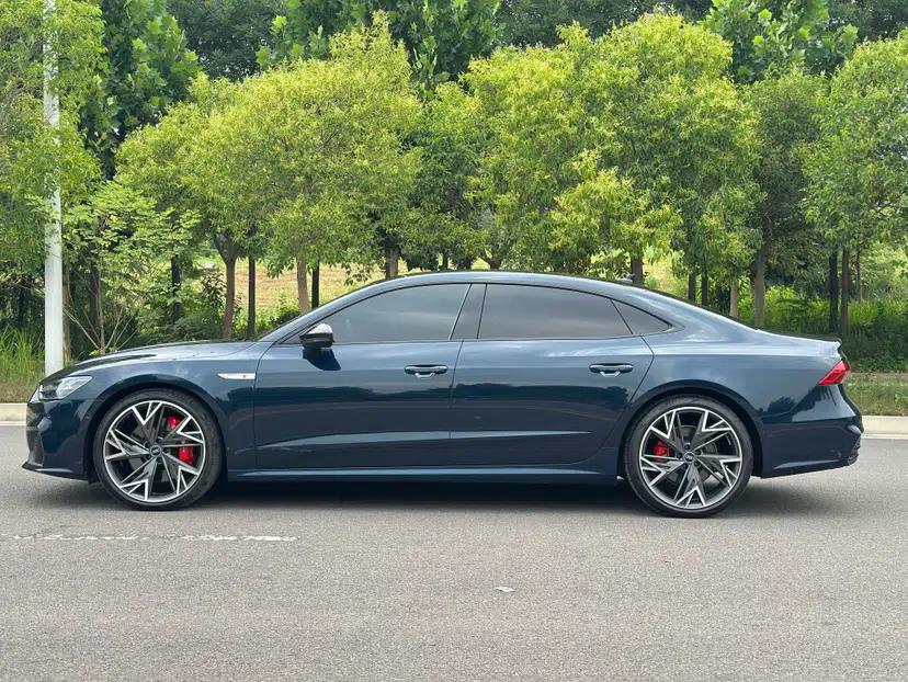 Audi A7L 2022 55 TFSI quattro S-line Edition One First Edition — миниатюра 5