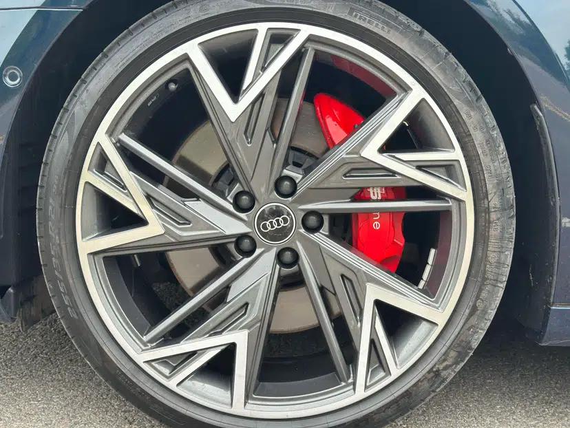 Audi A7L 2022 55 TFSI quattro S-line Edition One First Edition — миниатюра 9