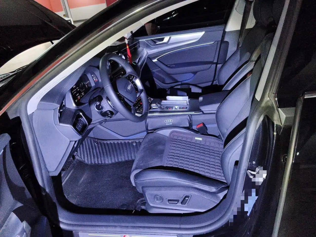 Audi A7L 2022 45 TFSI S-line Dream-Chasing Youth Edition — миниатюра 15