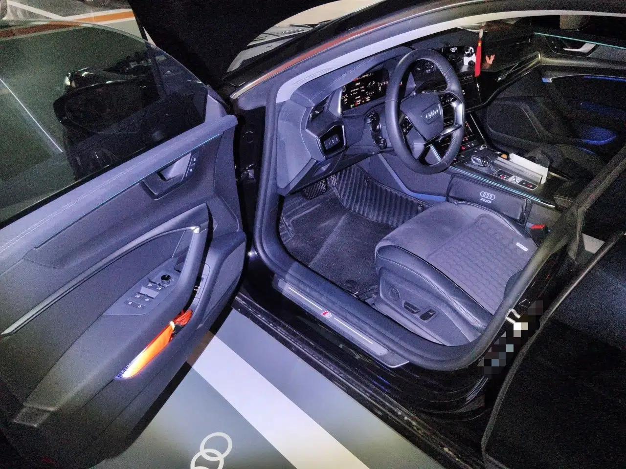 Audi A7L 2022 45 TFSI S-line Dream-Chasing Youth Edition — миниатюра 16