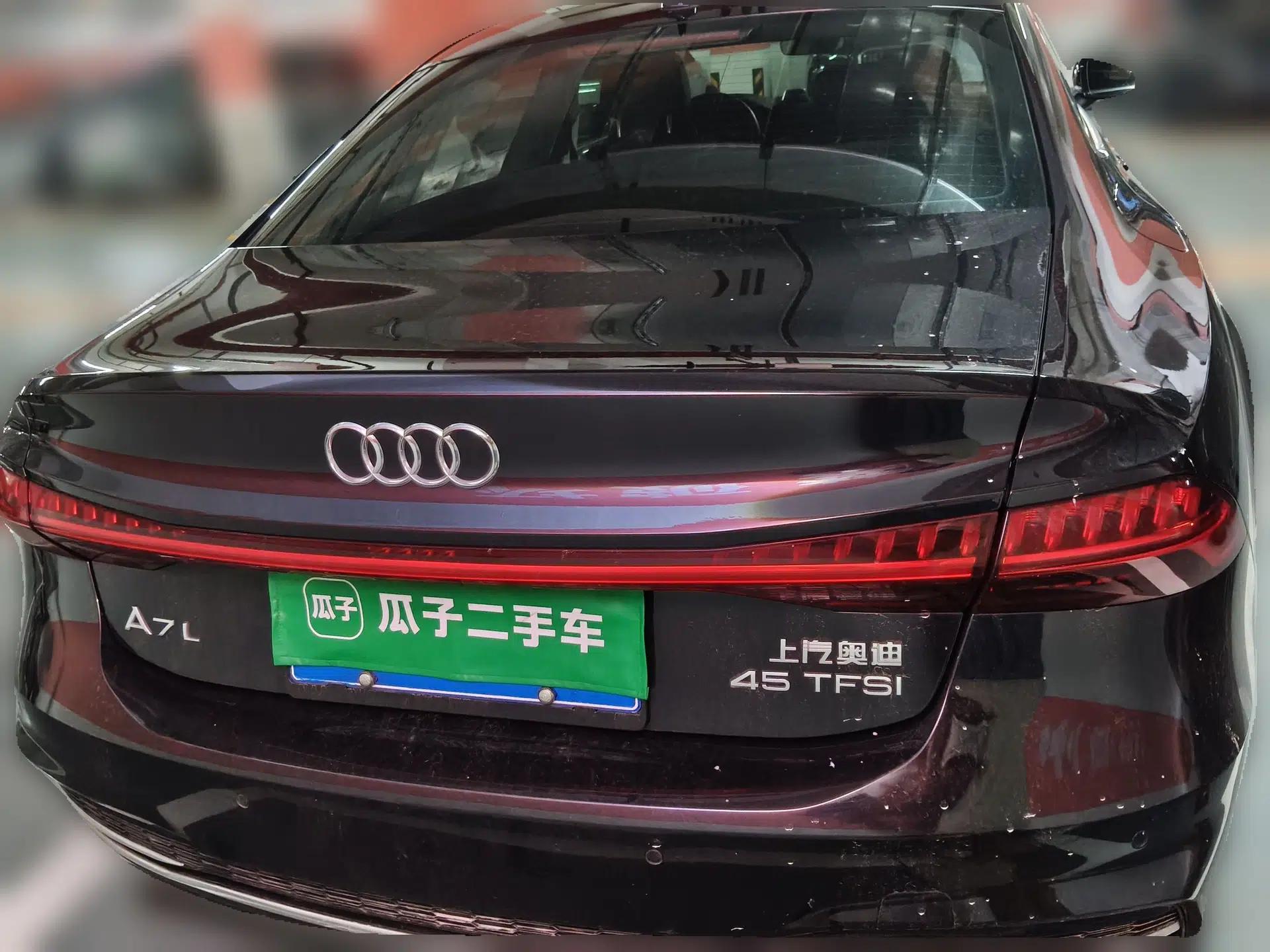 Audi A7L 2022 45 TFSI S-line Dream-Chasing Youth Edition — миниатюра 5