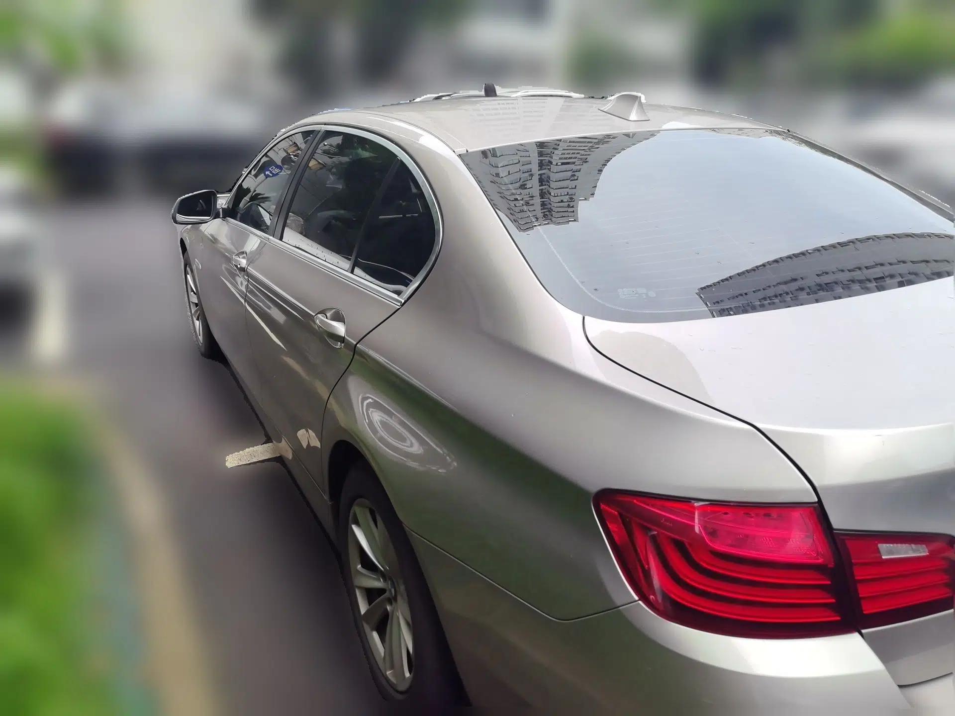 BMW 5 Series 2014 520Li Elegant Model — миниатюра 4