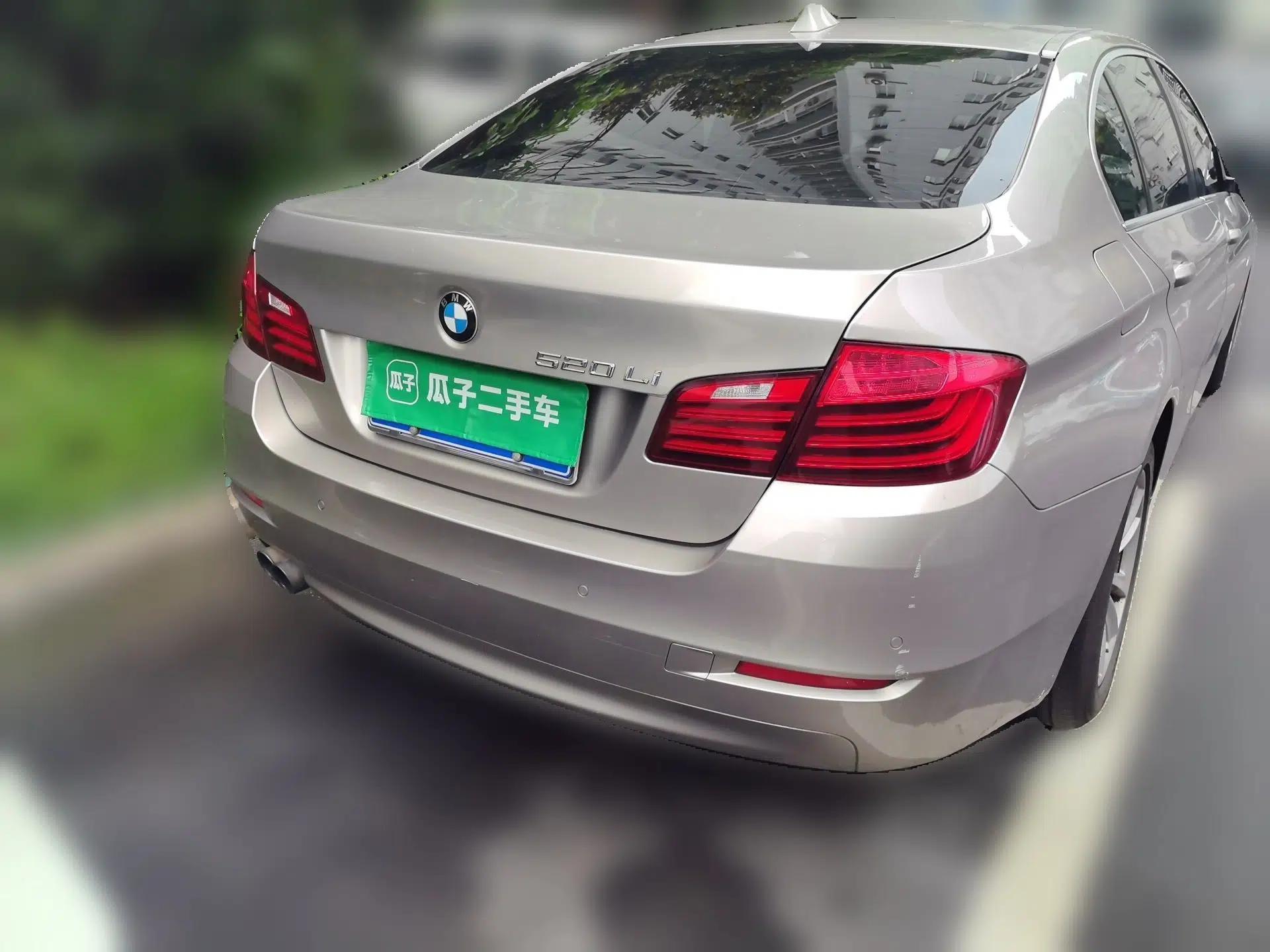 BMW 5 Series 2014 520Li Elegant Model — миниатюра 5