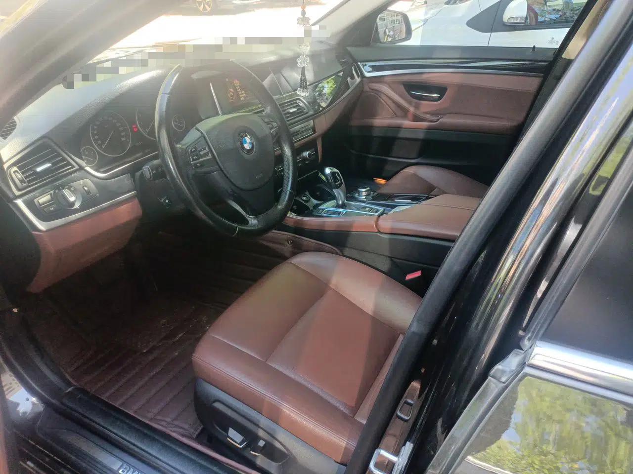 BMW 5 Series 2014 520Li Elegant Model — миниатюра 15