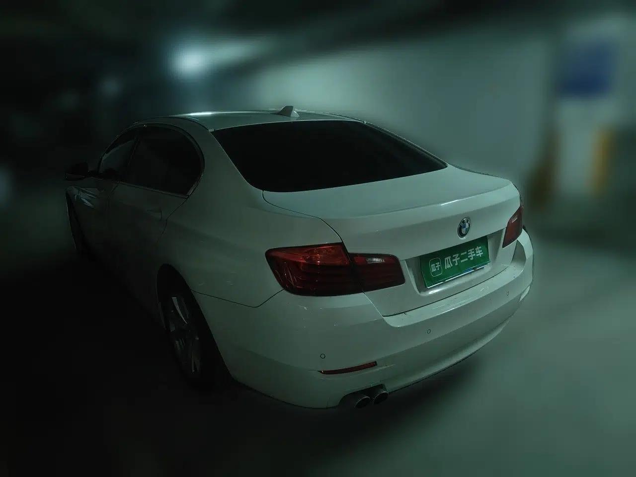 BMW 5 Series 2014 520Li Elegant Model — миниатюра 4