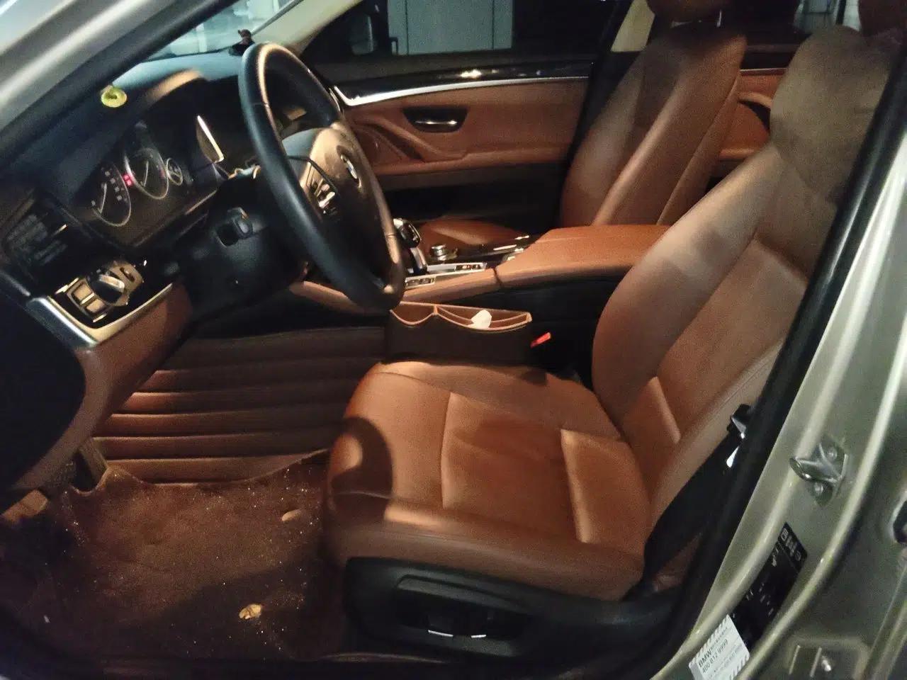 BMW 5 Series 2014 520Li Elegant Model — миниатюра 15