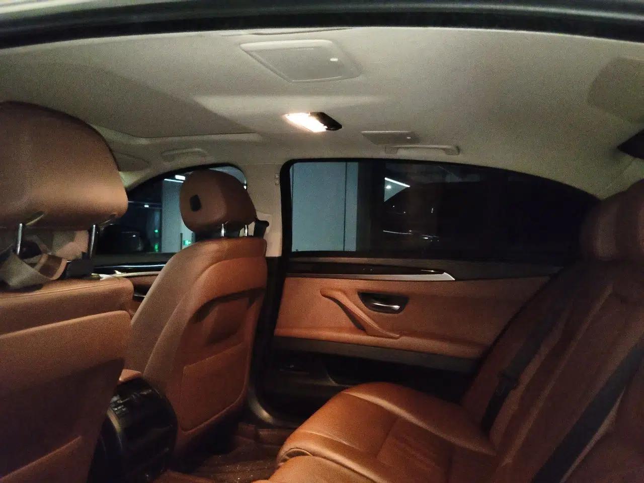 BMW 5 Series 2014 520Li Elegant Model — миниатюра 18