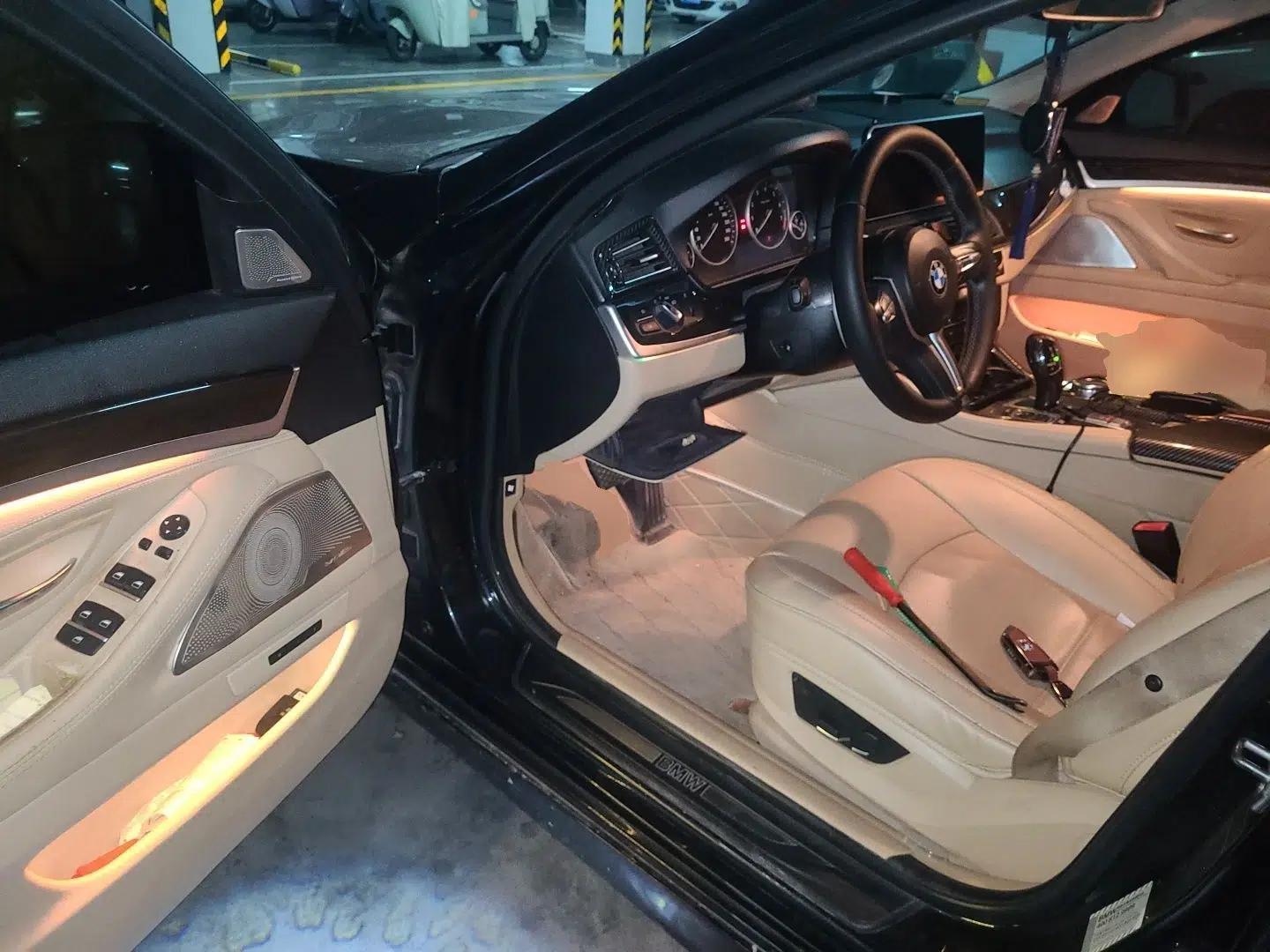 BMW 5 Series 2013 530Li Leading Model — миниатюра 16