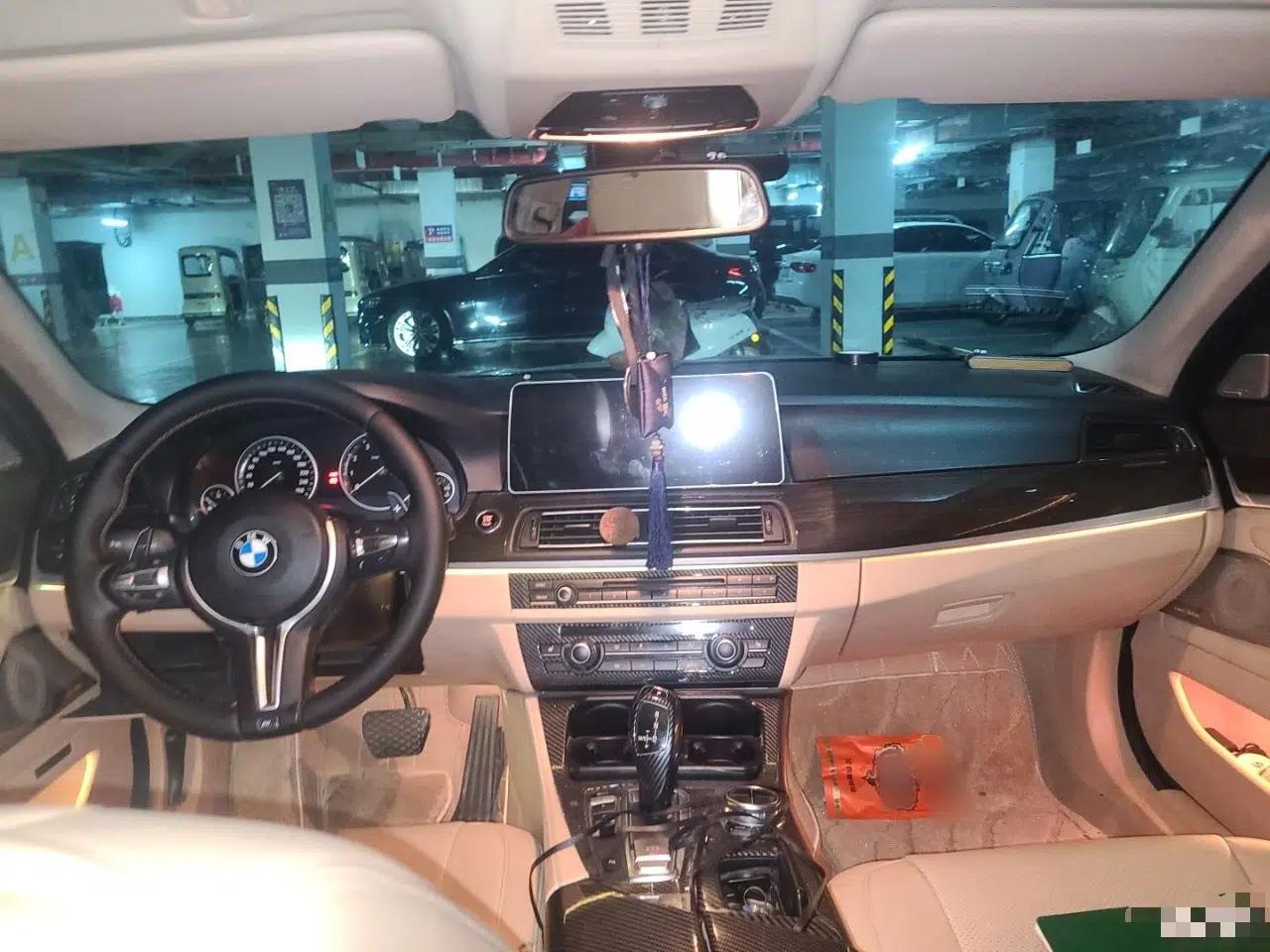 BMW 5 Series 2013 530Li Leading Model — миниатюра 9