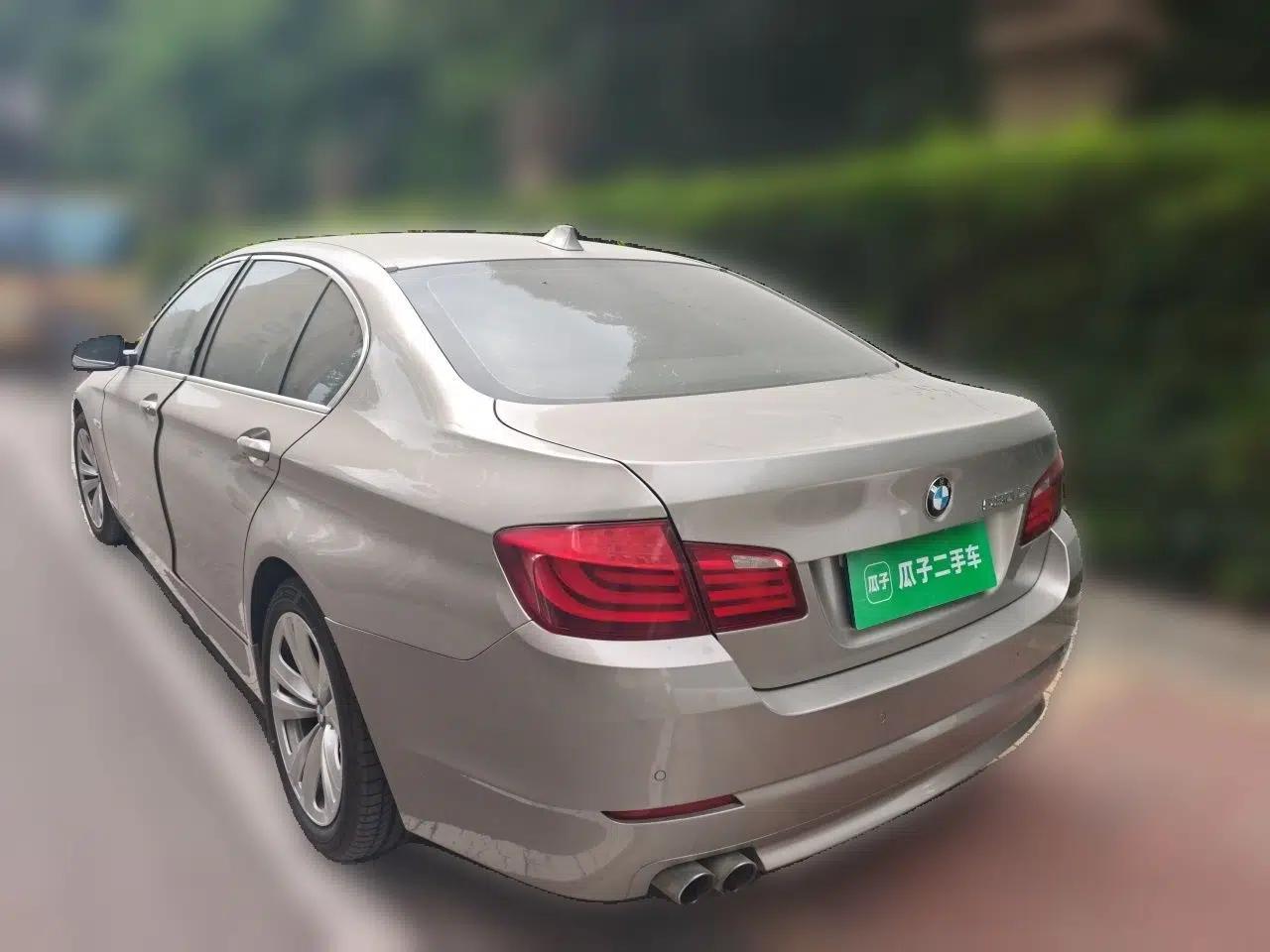 BMW 5 Series 2012 530Li Leading Model — миниатюра 4