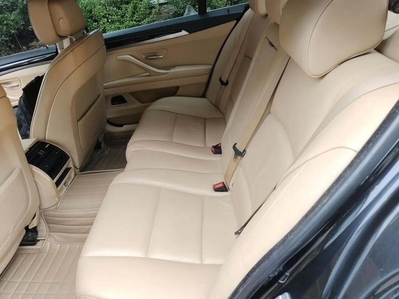 BMW 5 Series 2013 525Li Luxury Model — миниатюра 17