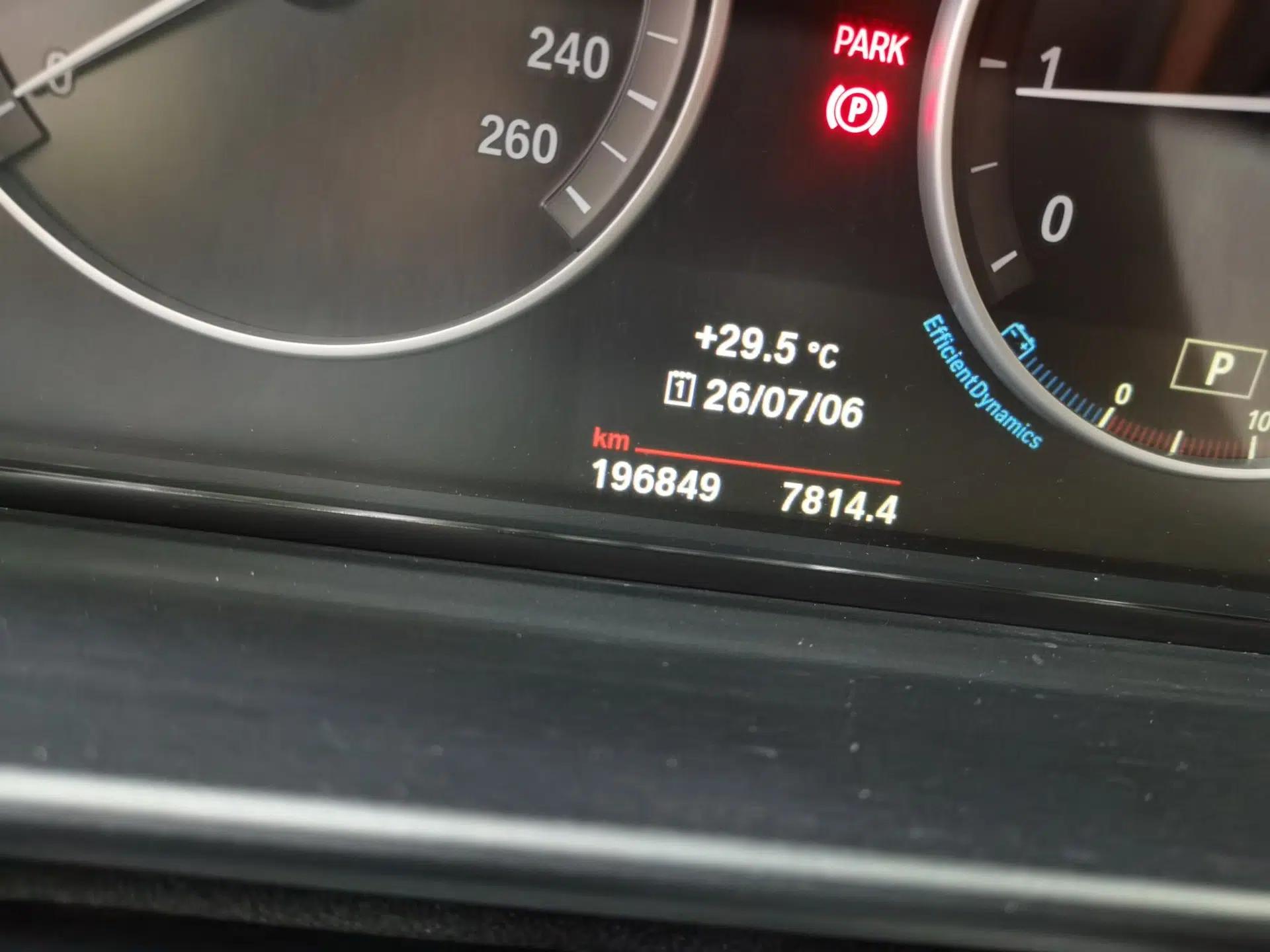 BMW 5 Series 2017 525Li Leading Model — миниатюра 12