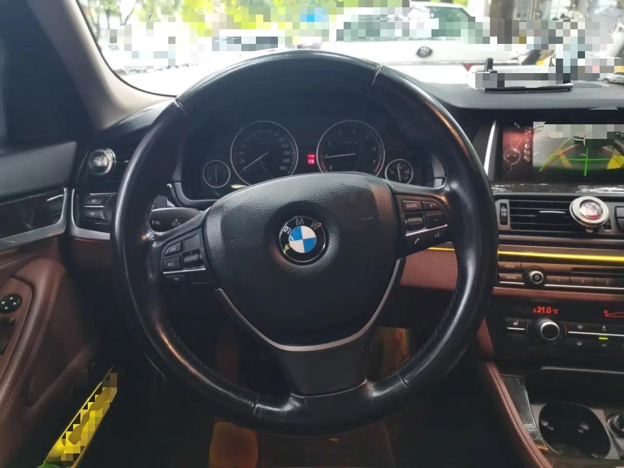 BMW 5 Series 2017 525Li Leading Model — миниатюра 10