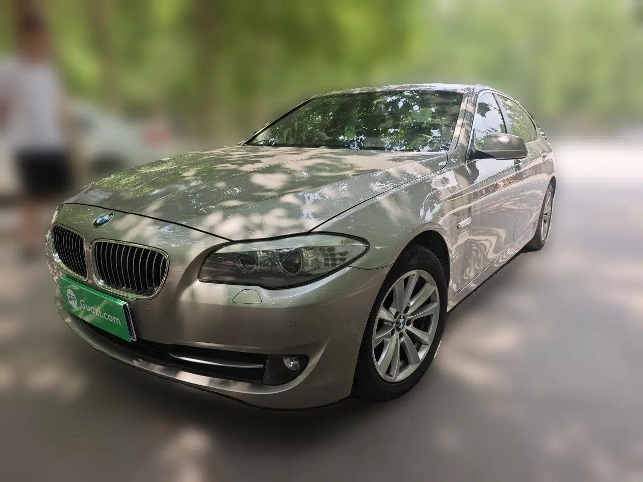 BMW 5 Series 2012 520Li Elegant Edition — миниатюра 1