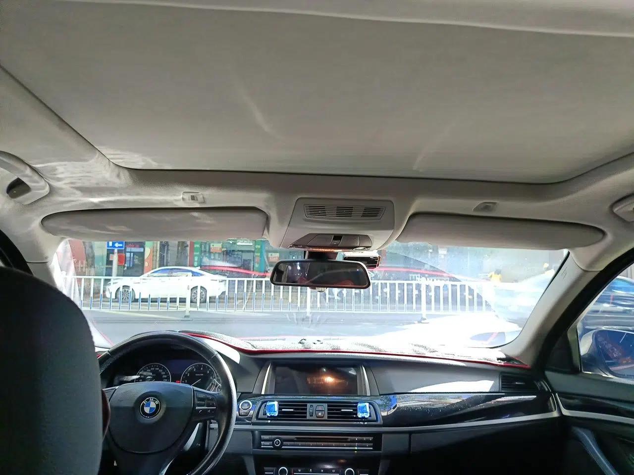 BMW 5 Series 2014 520Li Elegant Model — миниатюра 18