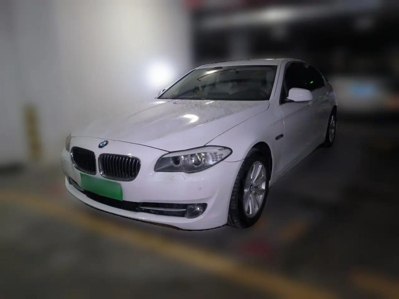BMW 5 Series 2013 525Li Leading Model — миниатюра 1