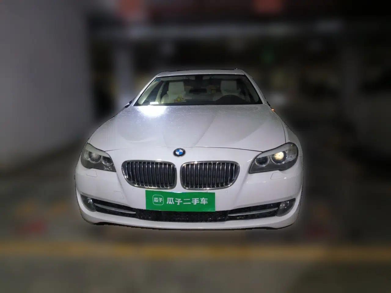 BMW 5 Series 2013 525Li Leading Model — миниатюра 2