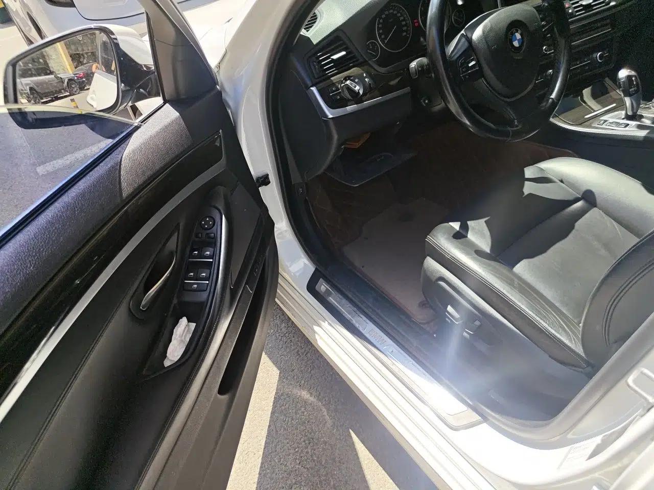 BMW 5 Series 2014 525Li Luxury Design Package — миниатюра 16