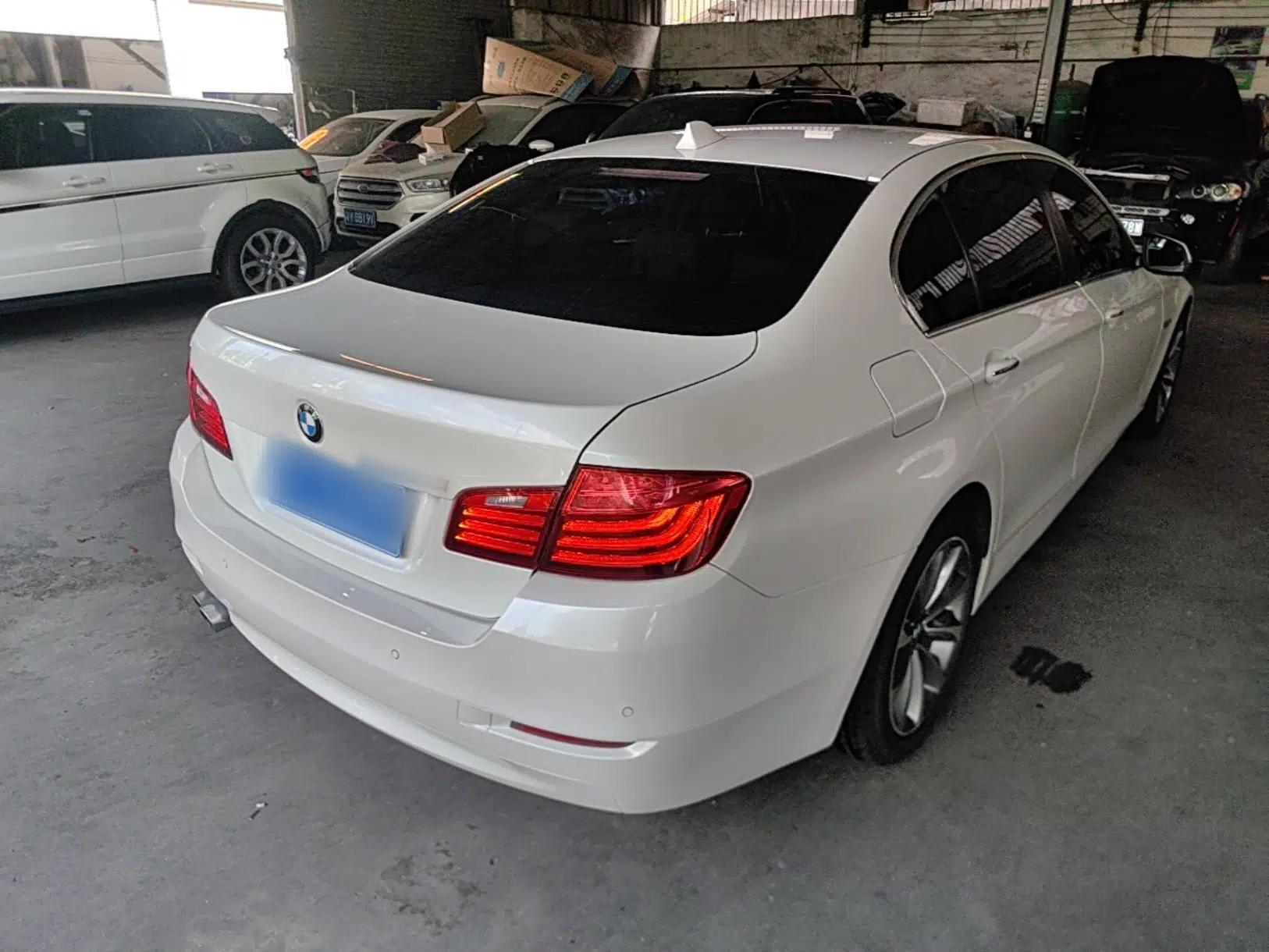 BMW 5 Series 2017 525Li Leading Model — миниатюра 6