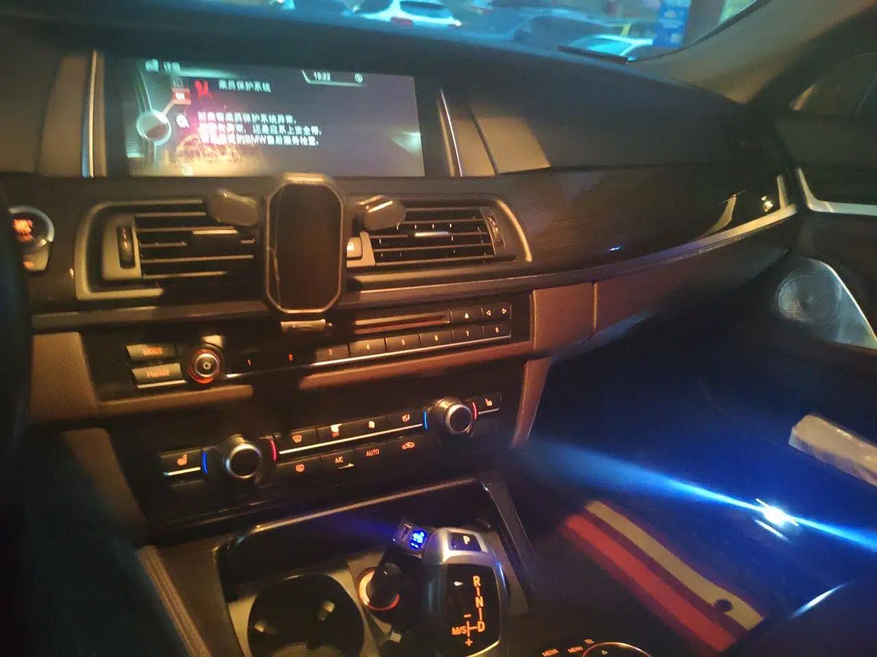 BMW 5 Series 2014 525Li Luxury Design Package — миниатюра 13