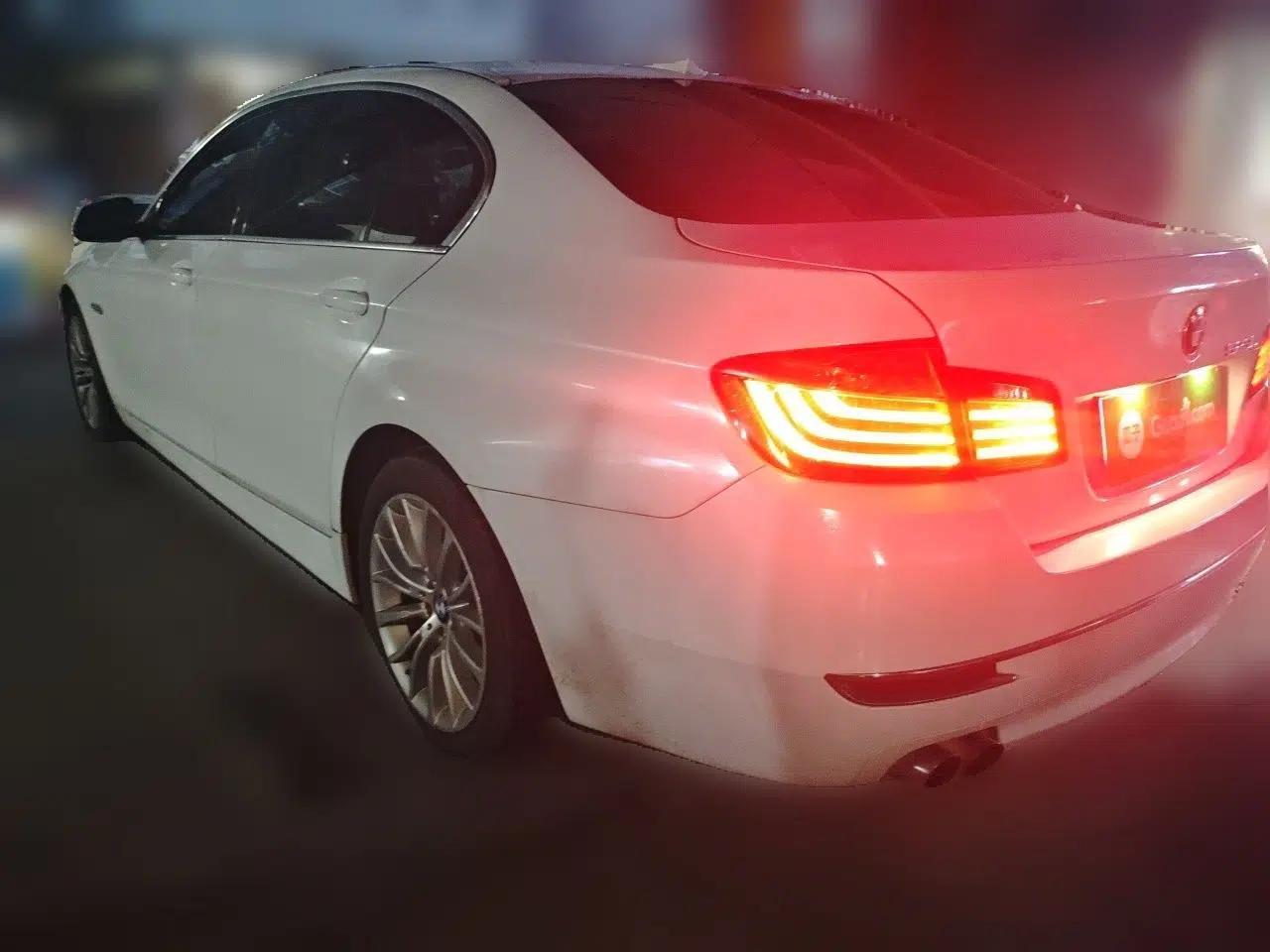 BMW 5 Series 2014 525Li Luxury Design Package — миниатюра 4