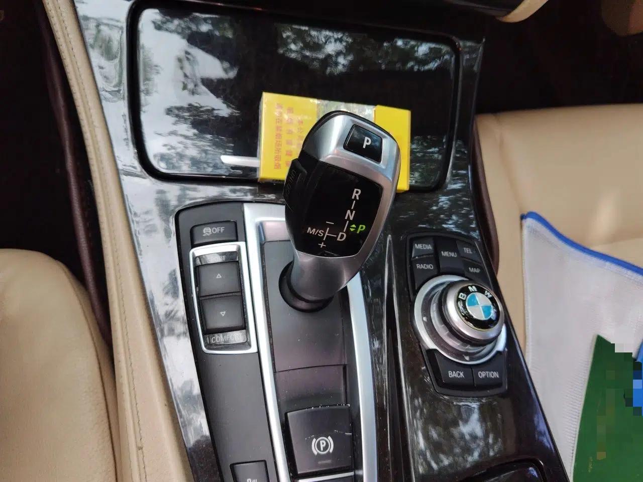 BMW 5 Series 2013 525Li Leading Model — миниатюра 14