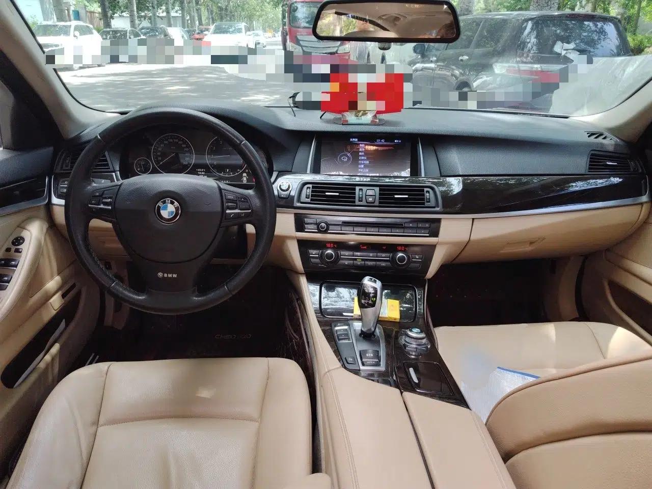 BMW 5 Series 2013 525Li Leading Model — миниатюра 9