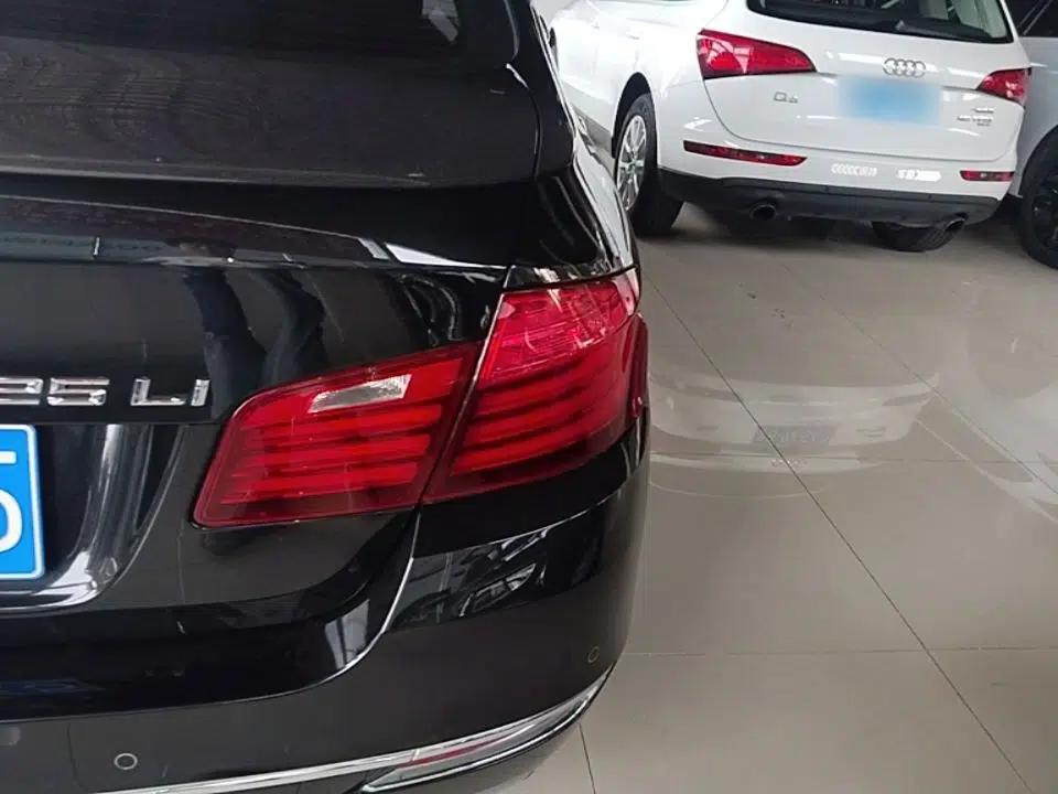 BMW 5 Series 2017 525Li Luxury Design Package — миниатюра 9