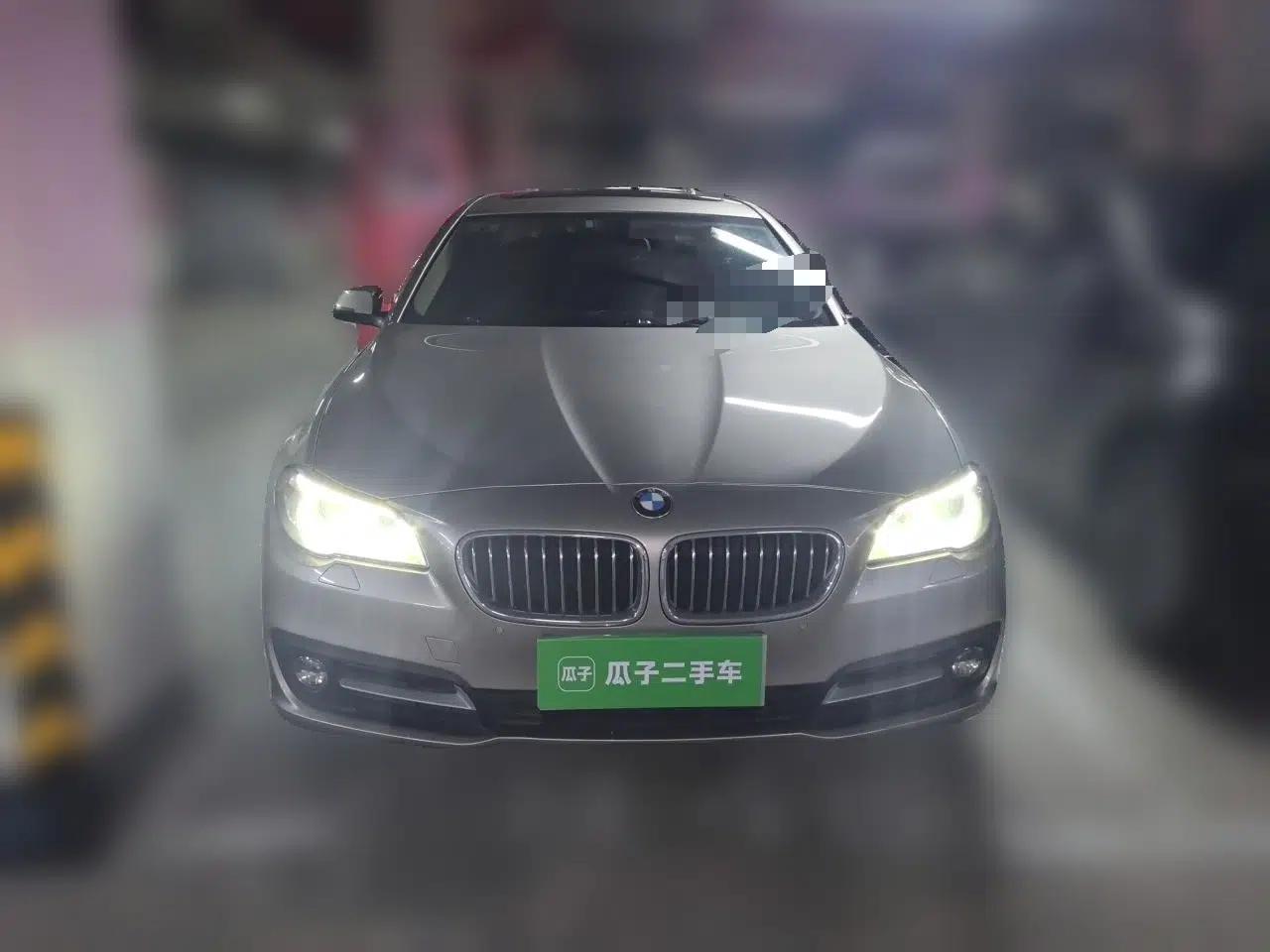 BMW 5 Series 2017 525Li Leading Model — миниатюра 2