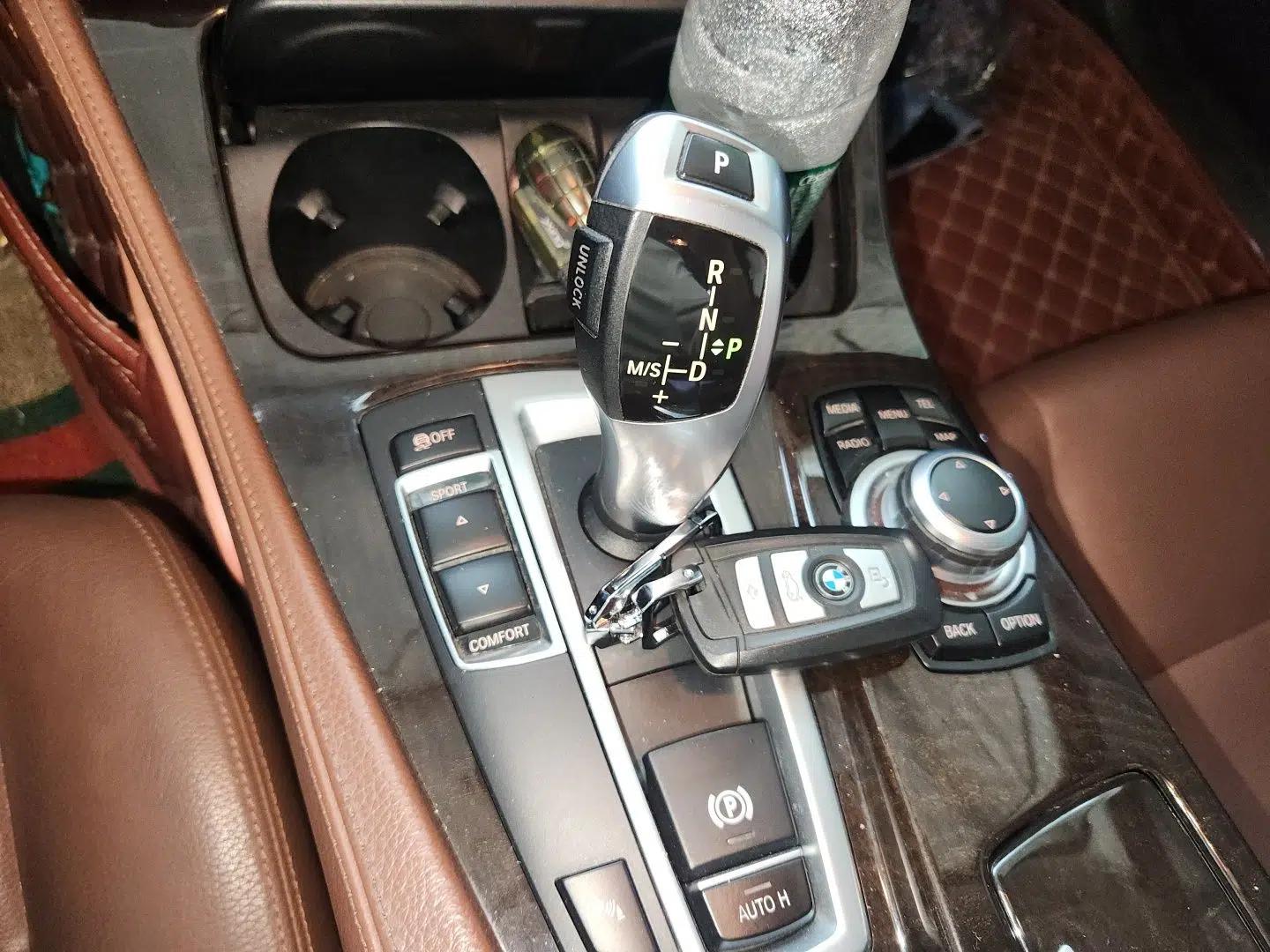 BMW 5 Series 2017 525Li Leading Model — миниатюра 14