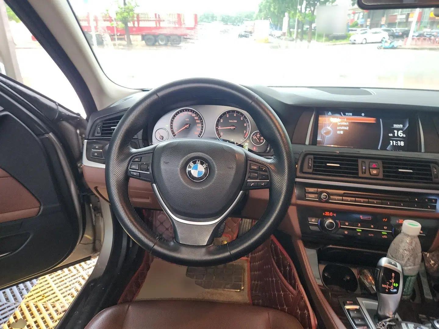 BMW 5 Series 2017 525Li Leading Model — миниатюра 10