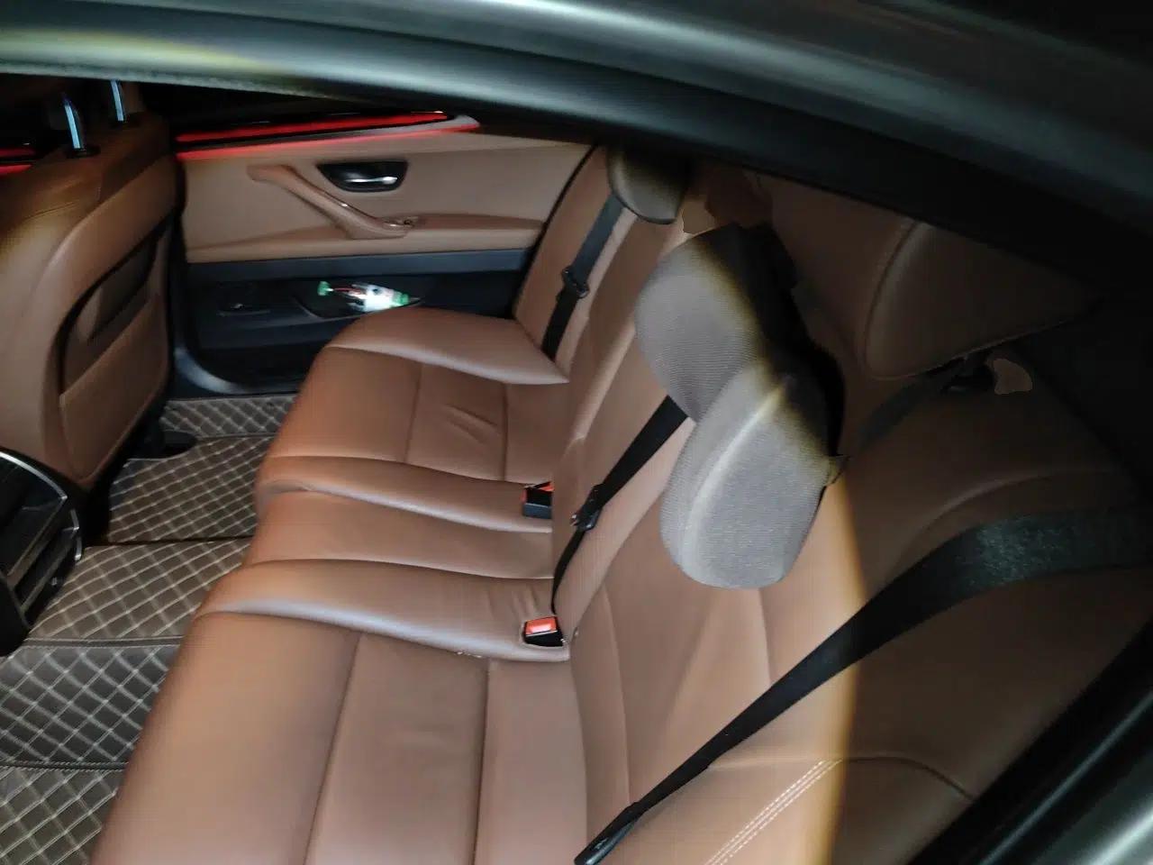 BMW 5 Series 2017 520Li Elegant Edition — миниатюра 17